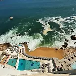 Torres Gemelas Acapulco Suites